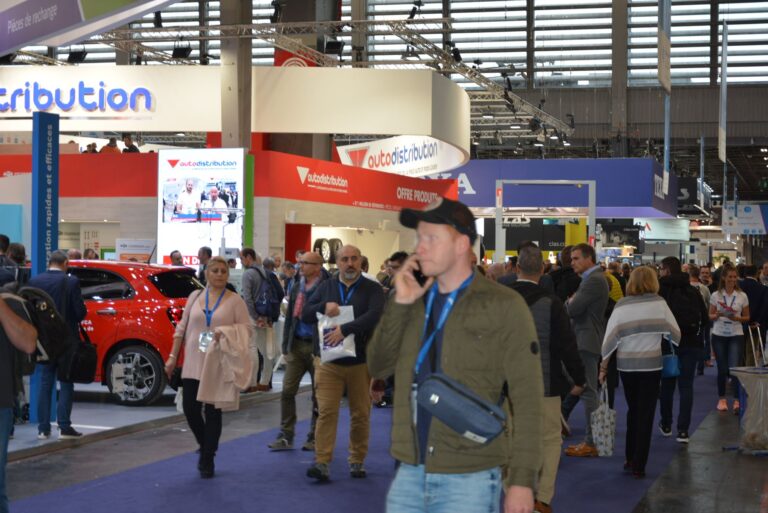 Autodistribution : Plus de 1300 m2 au cœur d’EQUIP AUTO PARIS