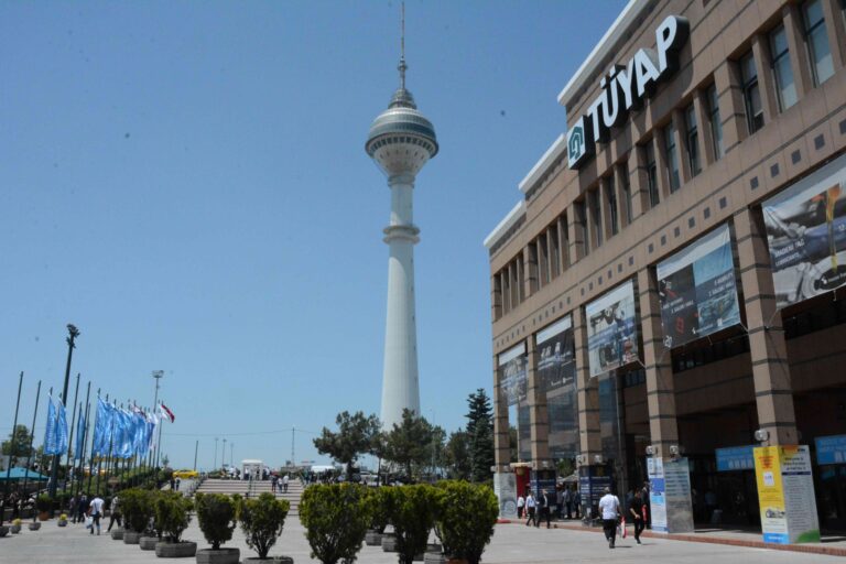 48.354 professionnels de 141 pays ont visité le salon Automechanika Istanbul 2022