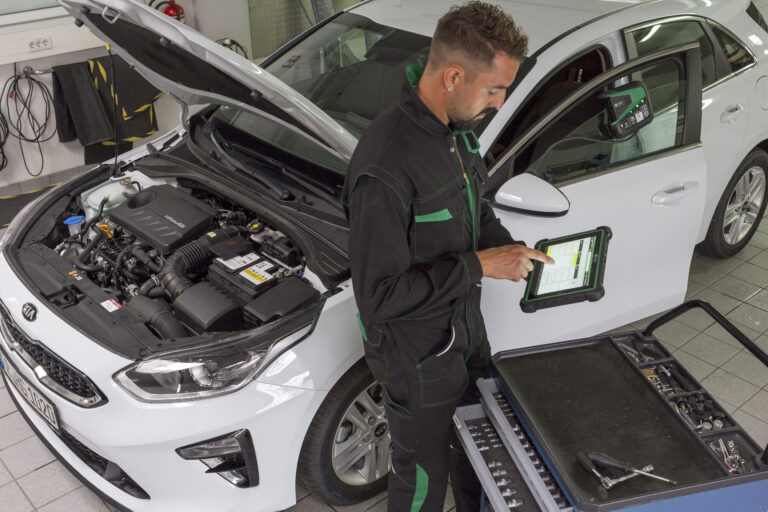 HELLA Gutmann ajoute Renault et KIA à sa fonction de déverrouillage