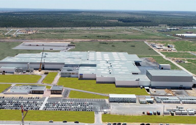 Stellantis investit 300 millions d’euros sur le site de Kenitra