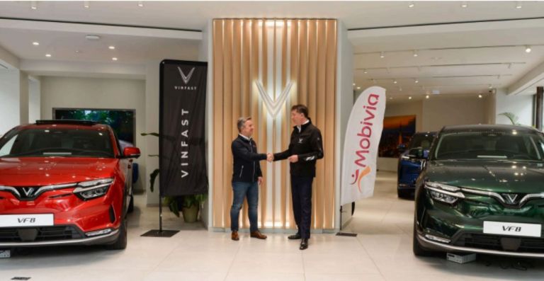 VINFAST conclut un partenariat avec MOBIVIA