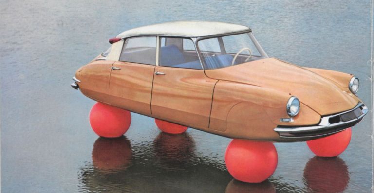 Affiche Rétromobile 2025 : voyage artistique à l’horizon !