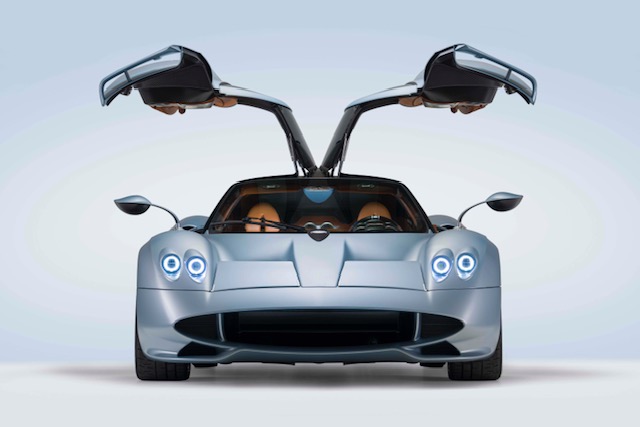 OCAP apporte la Pagani Huayra Codalunga à Autopromotec 2025 –  Hall 18 – Stand E24