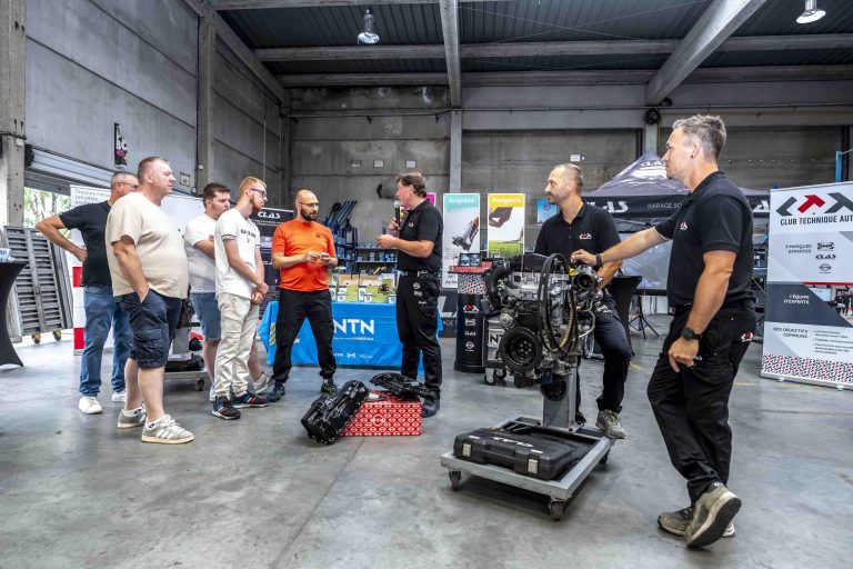 Le CTA présente à EQUIP AUTO son catalogue de formations enrichi grâce à des partenariats clés